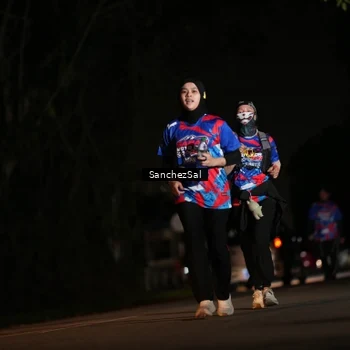 Runner Photo 6062218