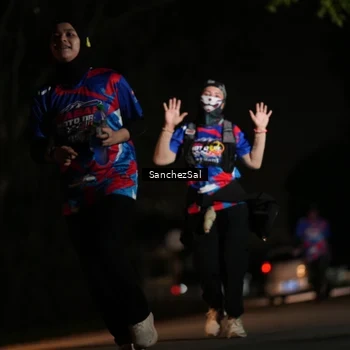 Runner Photo 6062221