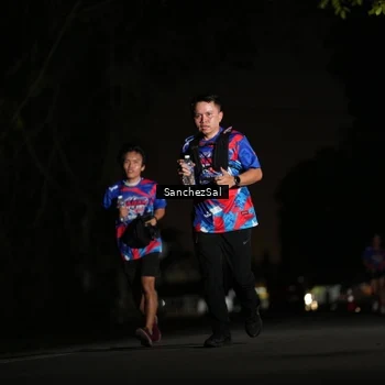 Runner Photo 6062254
