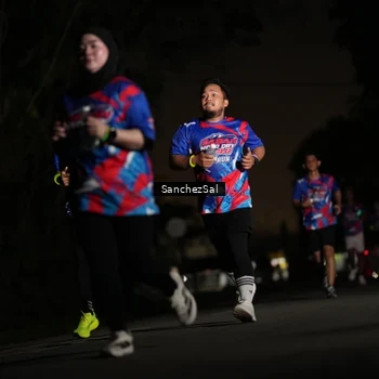 Runner Photo 6062308