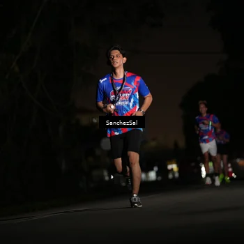 Runner Photo 6062310