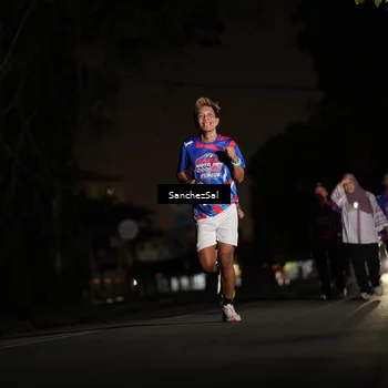 Runner Photo 6062324