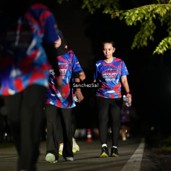 Runner Photo 6062358