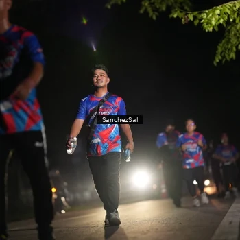 Runner Photo 6062360