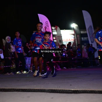 Runner Photo 6062439