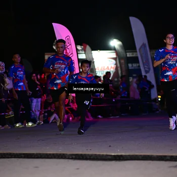 Runner Photo 6062441