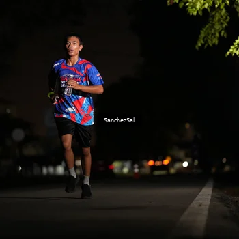 Runner Photo 6062444