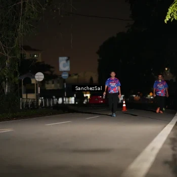 Runner Photo 6062455