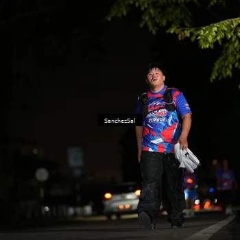 Runner Photo 6062500