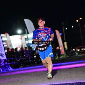Runner Photo 6062548