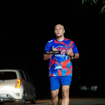 Runner Photo 6062572