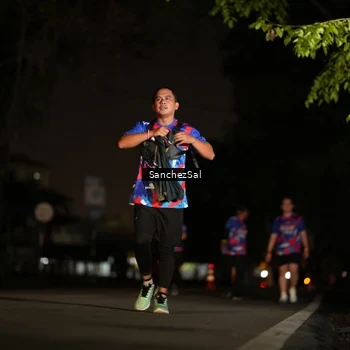 Runner Photo 6062588
