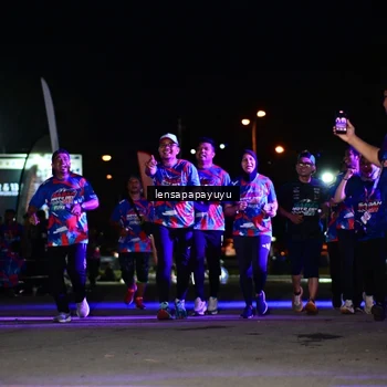 Runner Photo 6062625