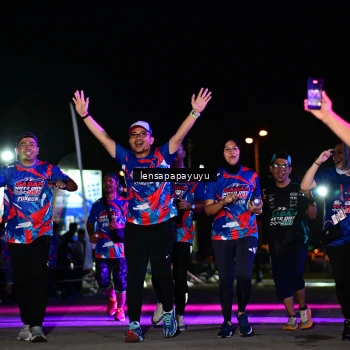 Runner Photo 6062659