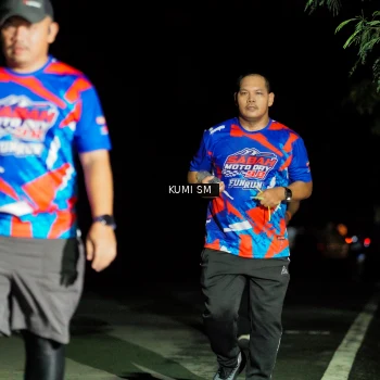 Runner Photo 6062686