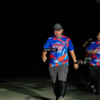 Runner Photo 6062699