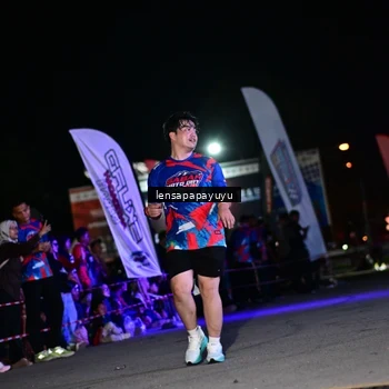 Runner Photo 6062731