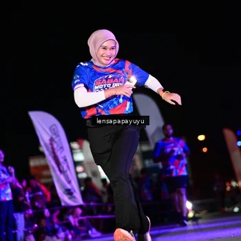 Runner Photo 6062750