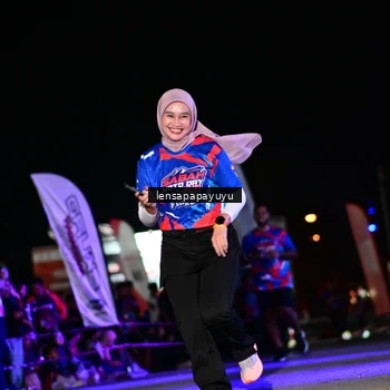 Runner Photo 6062753