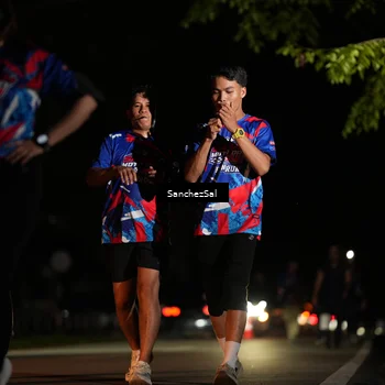 Runner Photo 6062764