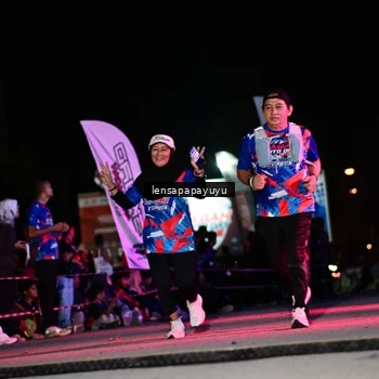Runner Photo 6062914