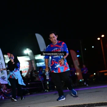 Runner Photo 6062982