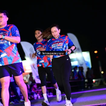 Runner Photo 6063015
