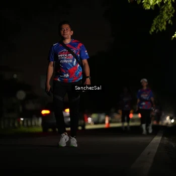 Runner Photo 6063033