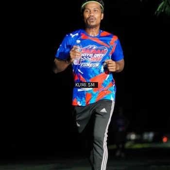 Runner Photo 6063043
