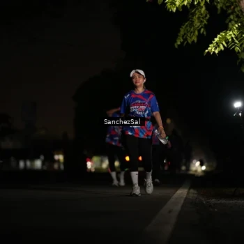 Runner Photo 6063049