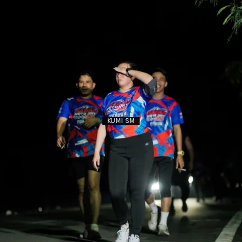Runner Photo 6063082