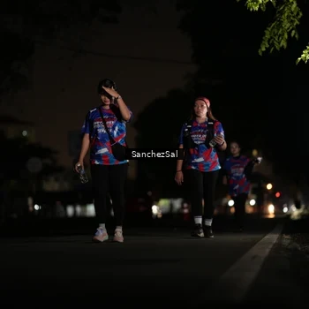 Runner Photo 6063085