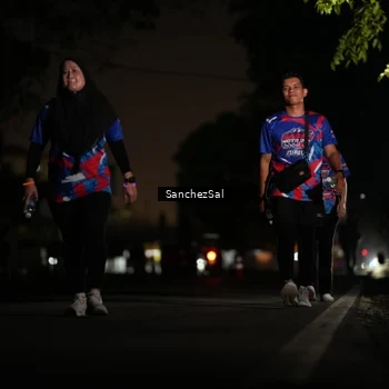 Runner Photo 6063091