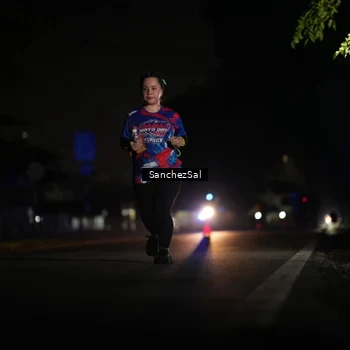 Runner Photo 6063101