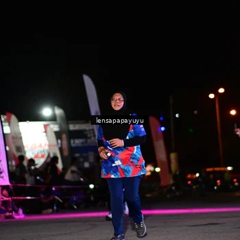 Runner Photo 6063104