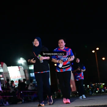 Runner Photo 6063110