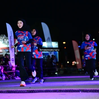 Runner Photo 6063149