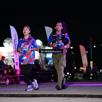 Runner Photo 6063175