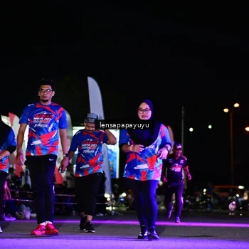 Runner Photo 6063201