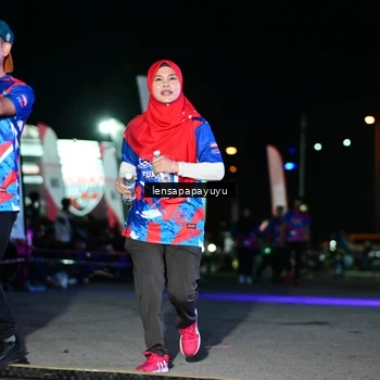 Runner Photo 6063203