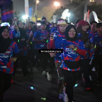 Runner Photo 6063255