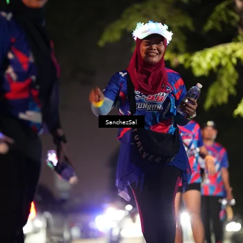 Runner Photo 6063332