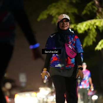 Runner Photo 6063345