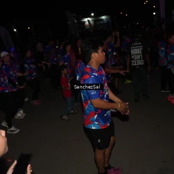 Runner Photo 6063427