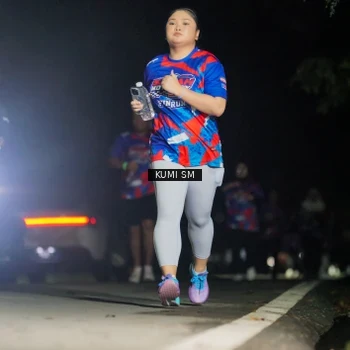 Runner Photo 6063575