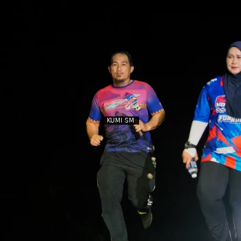 Runner Photo 6063755