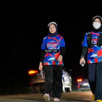 Runner Photo 6063899