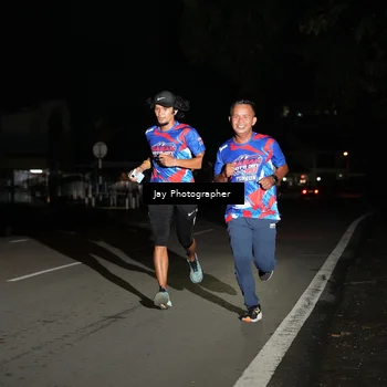 Runner Photo 6063933