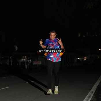 Runner Photo 6063944
