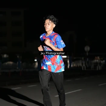 Runner Photo 6063953